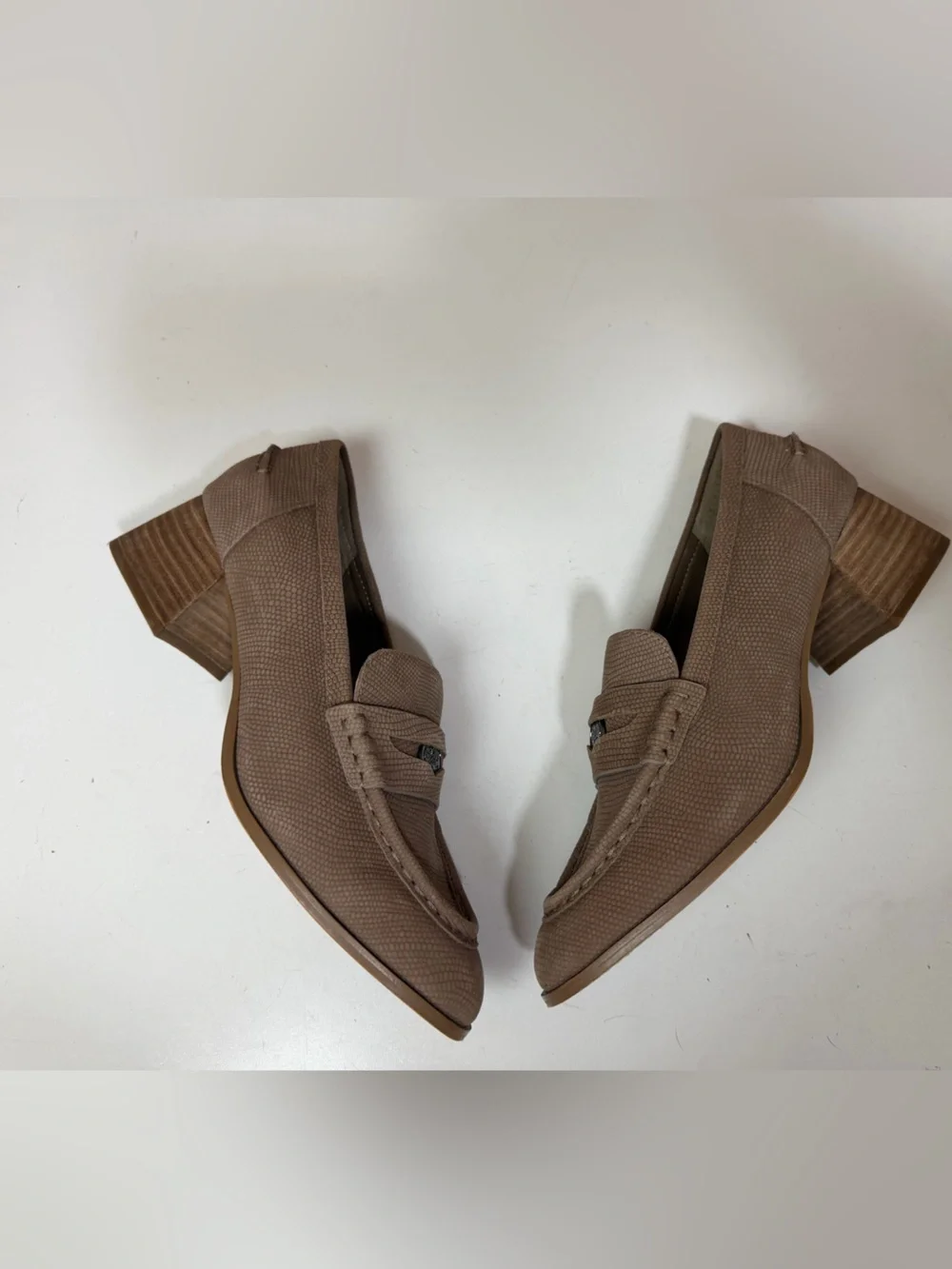 Vince Camuto vince camuto
